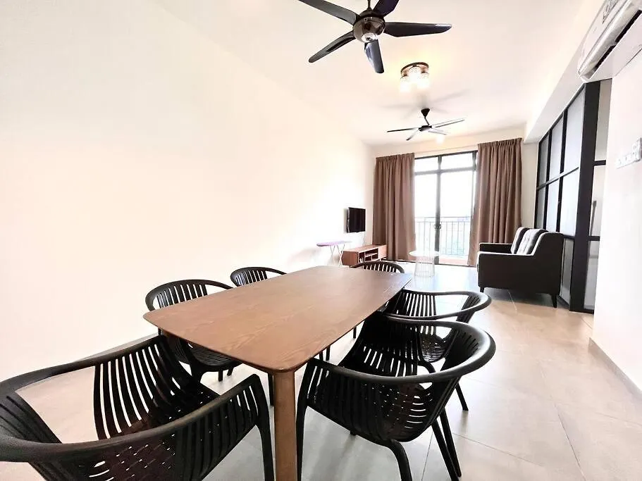Apartment Ins Suite @ The Quartz Residence-Infinity Pool Malacca